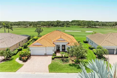 8206 Heritage Grand Pl, Bradenton, FL 34212