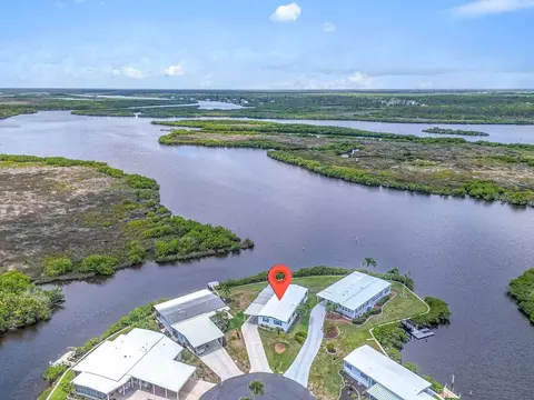 550 Tampico Dr, North Port, FL 34287