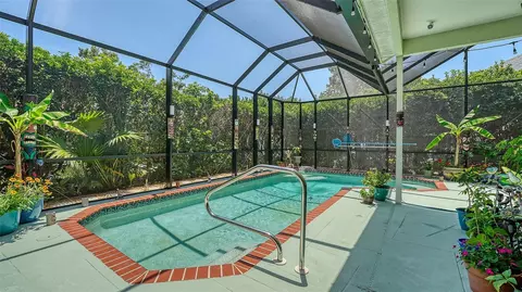 Exterior - 4612 4th Ave E, Bradenton, FL 34208 photo 1 of 11