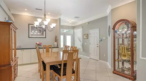 Dining - 4612 4th Ave E, Bradenton, FL 34208 photo 1 of 5