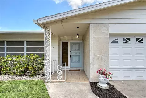 3127 Dawson St, Sarasota, FL 34239