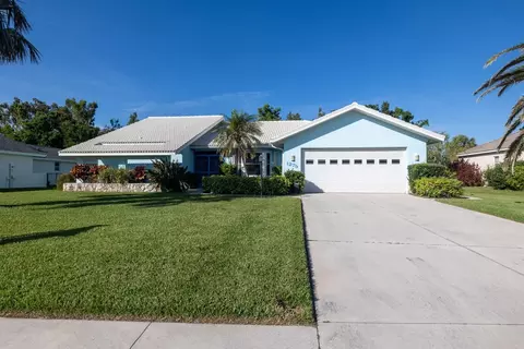 1279 Vermeer Dr, Nokomis, FL 34275