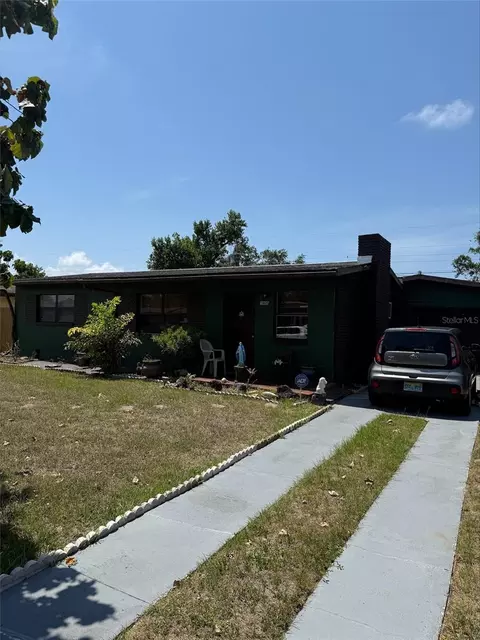 1905 Roslyn Ave, Bradenton, FL 34207
