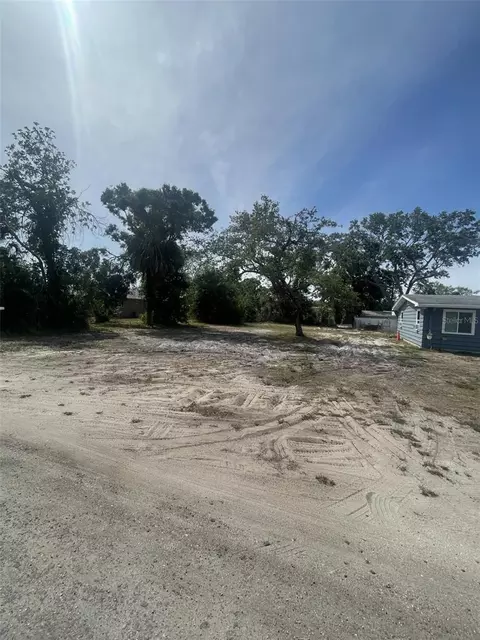Jungle Way, Sarasota, FL 34243