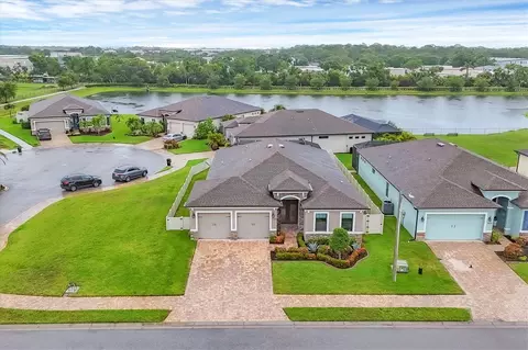 6636 35th Ct E, Sarasota, FL 34243