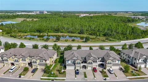 30073 Southwell Ln, Wesley Chapel, FL 33543