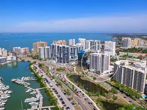 1233 N Gulfstream Ave #401, Sarasota, FL 34236