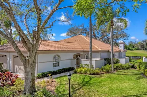 3881 Chatsworth Greene Ct #20, Sarasota, FL 34235