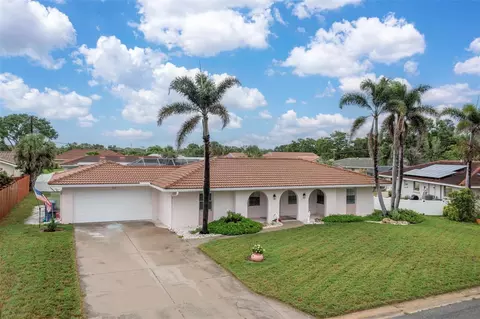 107 Van Dyck Dr, Nokomis, FL 34275