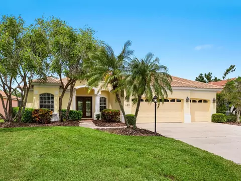 6811 Honeysuckle Trl, Lakewood Ranch, FL 34202