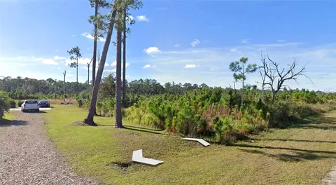 207 Magnolia Dr, Indian Lake Estates, FL 33855