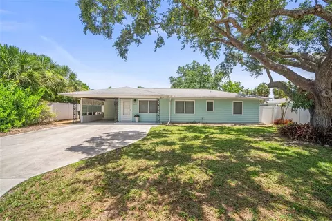 2275 Clematis St, Sarasota, FL 34239