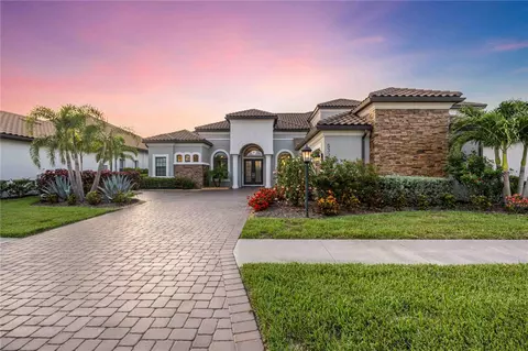 5328 Brookgrove Dr, Sarasota, FL 34238