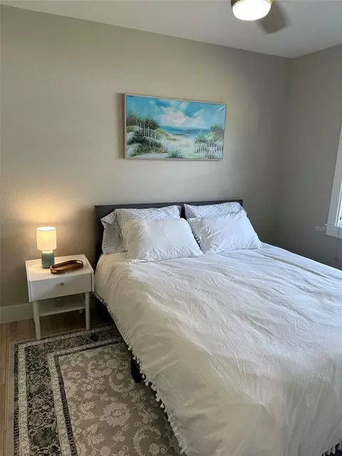 Bedroom - 1840 3rd Ave E, Bradenton, FL 34208 photo 3 of 7