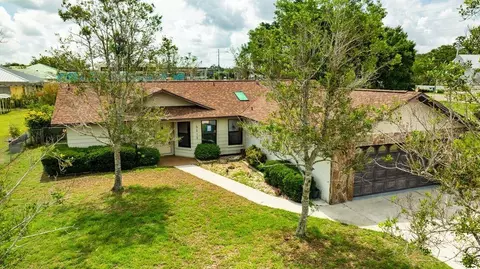 5213 20th Street Ct E, Bradenton, FL 34203