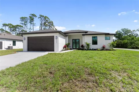 2664 Hagerick Ln, North Port, FL 34288
