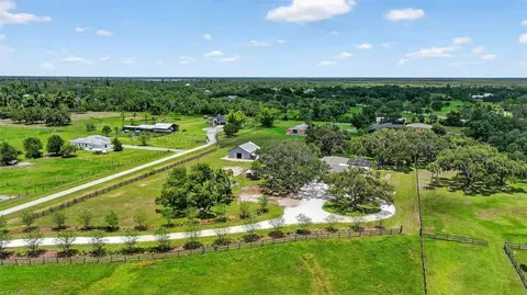6875 Myakka Valley Trl, Sarasota, FL 34241