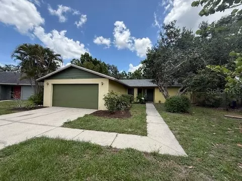 5032 81st Avenue Ter E, Sarasota, FL 34243