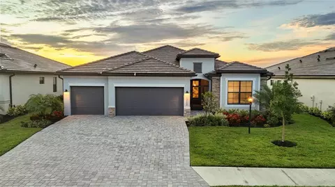 15344 Serene Shores Loop, Lakewood Ranch, FL 34211