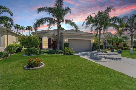 305 Siena Vista Pl, Sun City Center, FL 33573