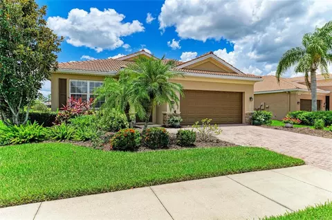 8820 Heritage Sound Dr, Bradenton, FL 34212