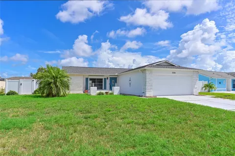 6406 16th Avenue Dr W, Bradenton, FL 34209