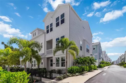 2500 Boone Ct, Sarasota, FL 34237