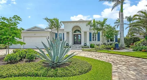 413 Partridge Cir, Sarasota, FL 34236