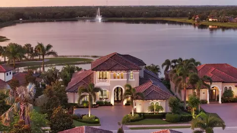 7665 Haddington Cv, Lakewood Ranch, FL 34202