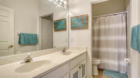 Bath - 7717 Us Open Loop, Lakewood Ranch, FL 34202 photo 3 of 4