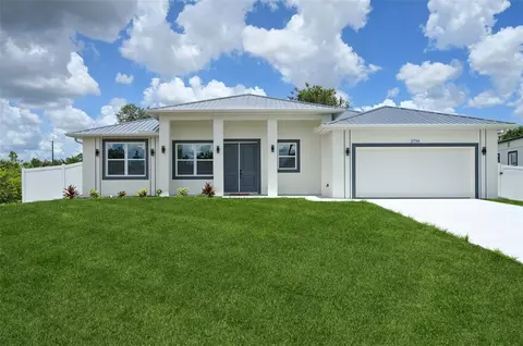2794 Escambia Cir, North Port, FL 34288