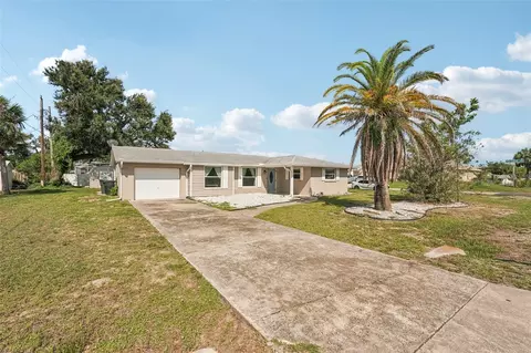 4330 Alligator Dr, Venice, FL 34293