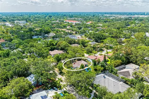 2504 Mulberry Ter, Sarasota, FL 34239