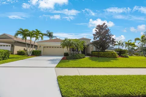 7615 Charleston St, Bradenton, FL 34201