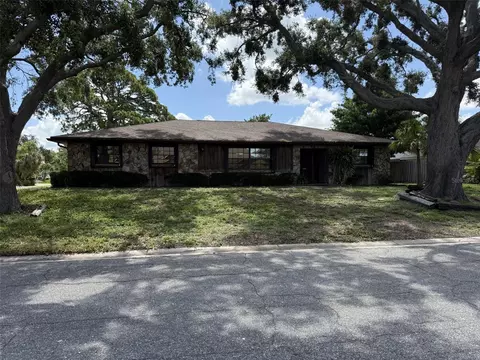 211 55th St NW, Bradenton, FL 34209