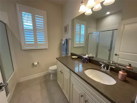 Bath - 4428 Conchfish Ln, Osprey, FL 34229 photo 2 of 2
