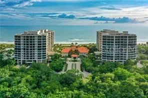 1241 Gulf Of Mexico Dr #105, Longboat Key, FL 34228