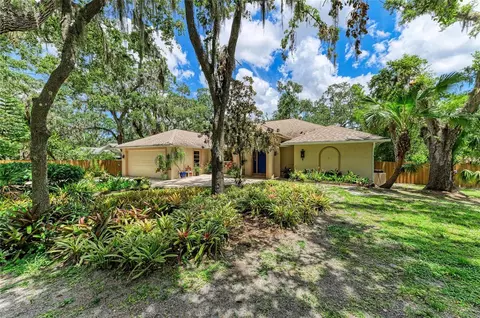 3217 Oak Grove Dr, Sarasota, FL 34243