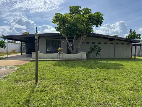 6707 Northampton Pl, Bradenton, FL 34207