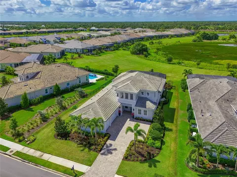 17110 Verona Pl, Lakewood Ranch, FL 34202