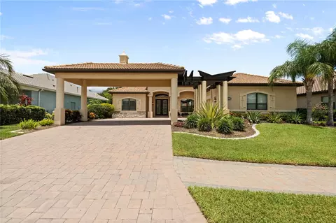 584 Mast Dr, Bradenton, FL 34208