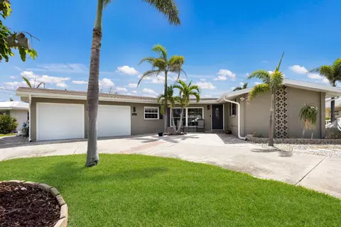 3715 Bamboo Ter, Bradenton, FL 34210