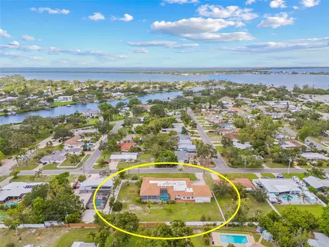 6103 6th Ave NW, Bradenton, FL 34209