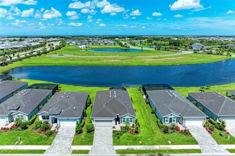 4324 Dairy Ct, Lakewood Ranch, FL 34211