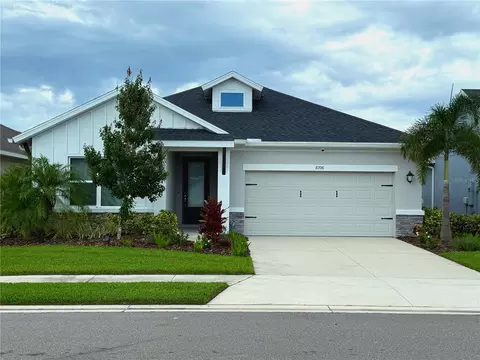 8706 Arrow Creek Dr, Parrish, FL 34219
