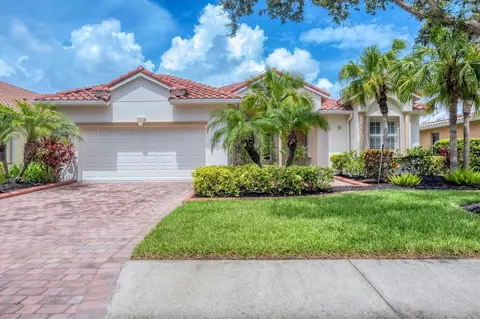 6312 41st Ct E, Sarasota, FL 34243