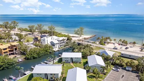 522 Pine Ave #8B, Anna Maria, FL 34216