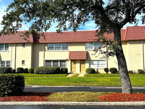10037 62nd Ter N #23, Saint Petersburg, FL 33708
