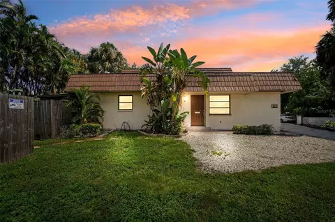 8700 Dr Martin Luther King Jr St N #8700, Saint Petersburg, FL 33702