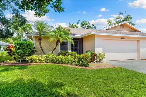 3530 Wilkinson Woods Dr #14, Sarasota, FL 34231